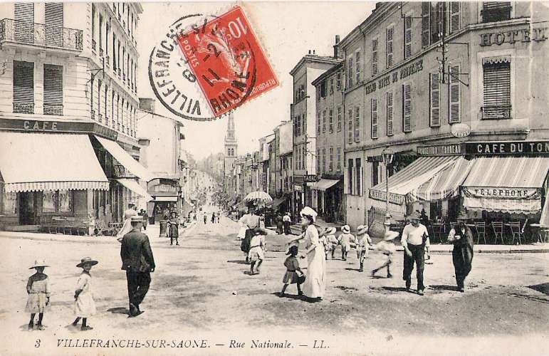 69 - Villefranche-sur-Saône - rue nationale