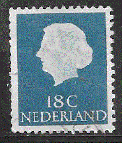 Pays-Bas - YT  816  obl  - Juliana (1965) 