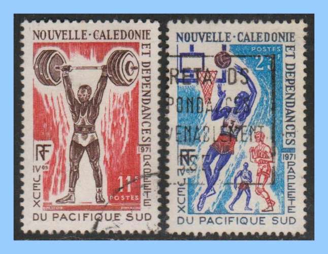 Nouvelle Calédonie N° 375 + 376 Obl. Haltérophilie, Basket 1971