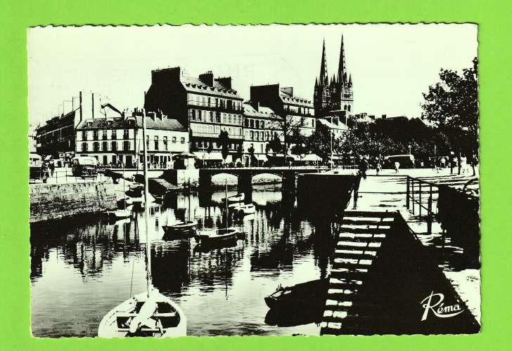 QUIMPER - VUE D'ENSEMBLE DES QUAIS