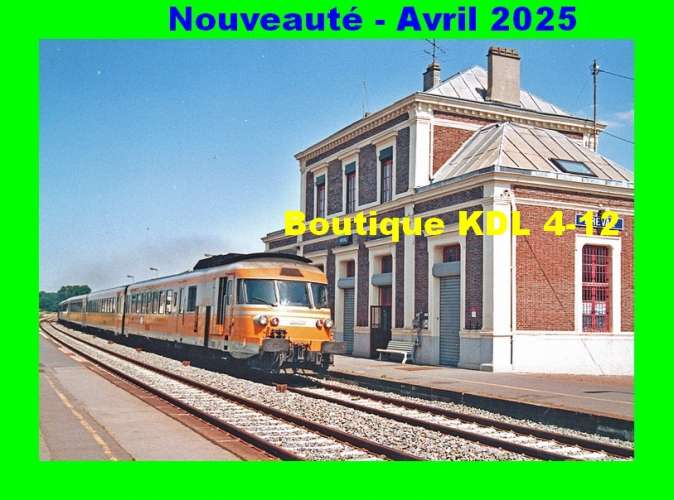 AL 1006 - Turbotrain RTG passant en gare - BREVAL - Yvelines - SNCF