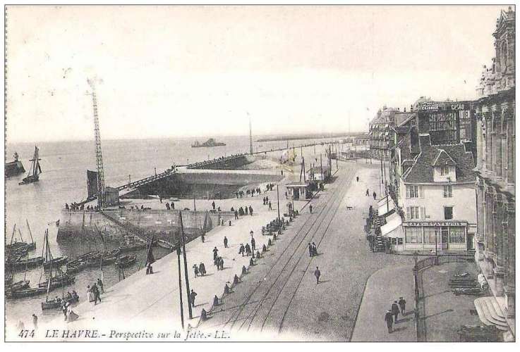  76 - LE HAVRE - perspective sur la jetée