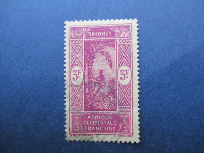Dahomey y & t 98 obl 1927