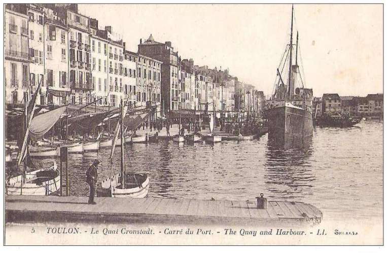 83 - Toulon - Le Quai Cronstadt - Carrée du Port