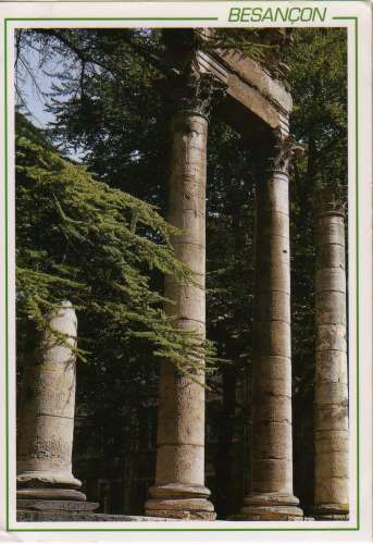 Besançon (25), CPM, colonnade du square Castan, neuve