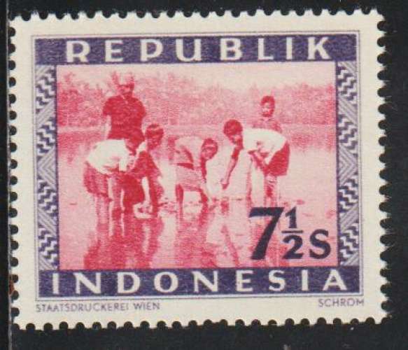 INDONESIE - Emission de Vienne - Michel N° 58**