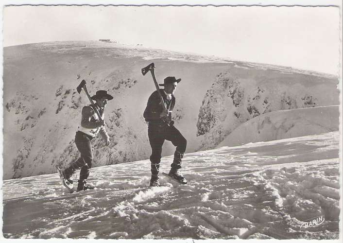 88 - Gérardmer - Les bûcherons du Hohneck dans la neige