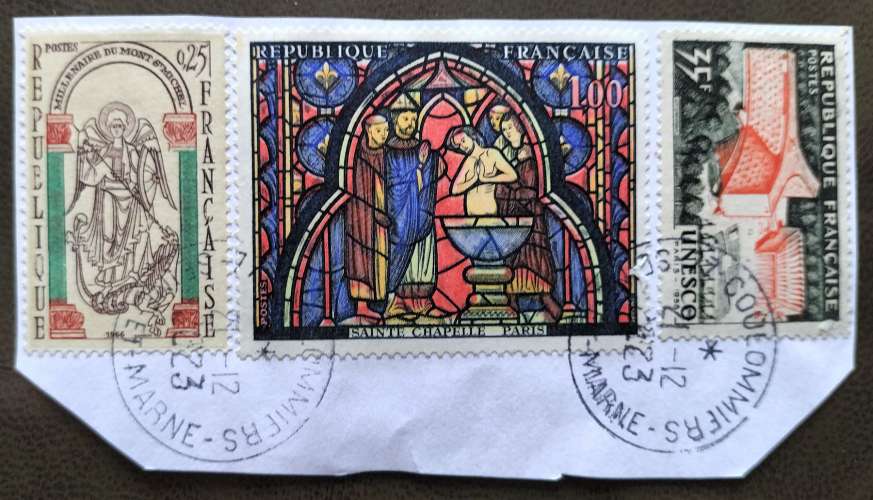 FRANCE - Lot 14 - Timbres oblitérés sur fragment