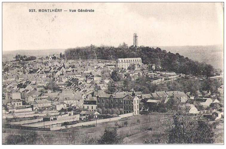 91 - Montlhéry - vue générale