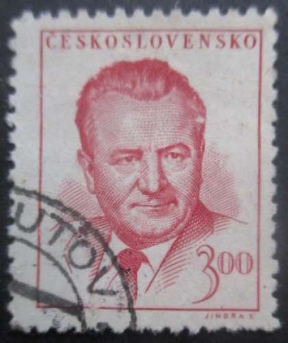 TCHECOSLOVAQUIE N°479 rose carminé oblitéré