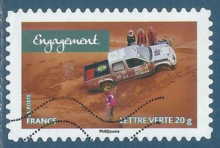 N°808 Valeurs de femmes - engagement autoadhésif oblitéré