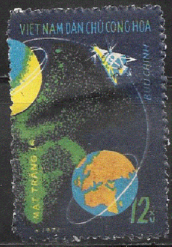 Viet-Nam du Nord - YT  729  obl - Satellite (1971)