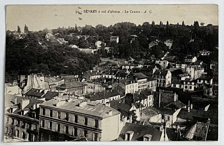 Sevres Le centre