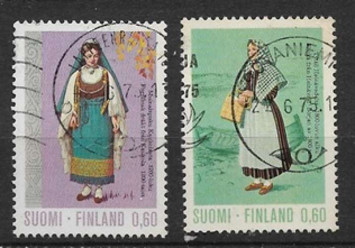 Finlande C oblitéré YT 697 et 701