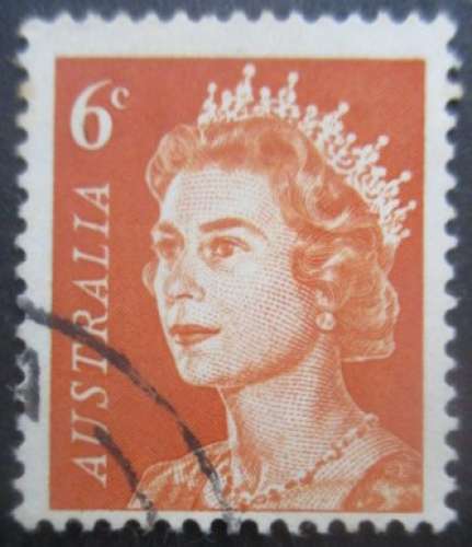 AUSTRALIE N°323B oblitéré 