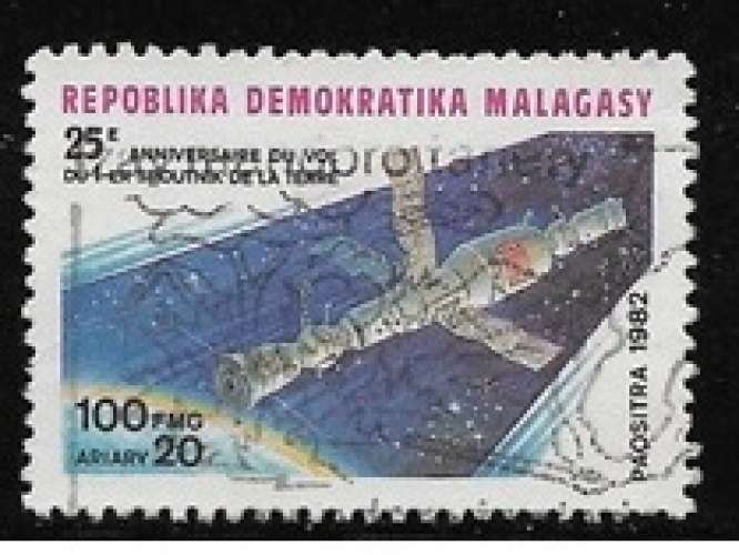 Madagascar oblitéré YT 671