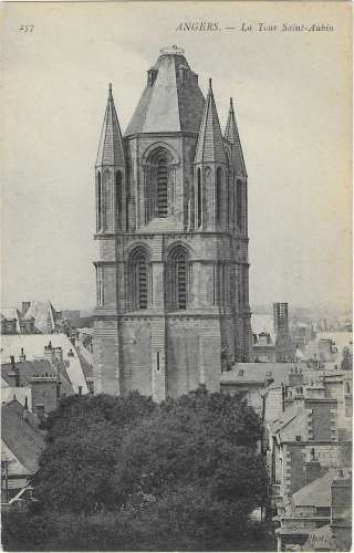 CPA - MAINE et LOIRE - ANGERS, La Tour Saint-Aubin