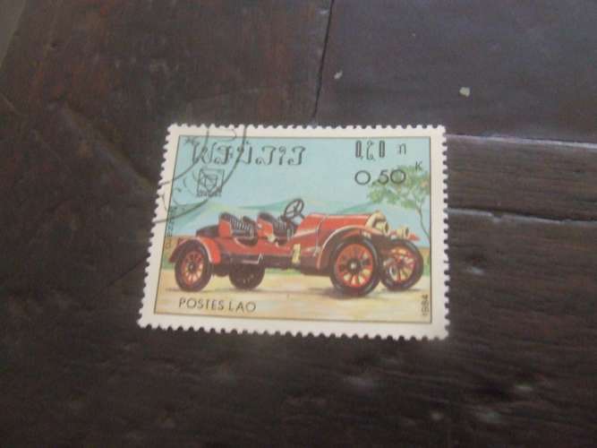 LAOS 1984 AUTO 0,50 k USATO