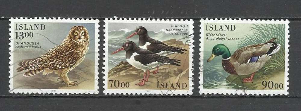 ISLANDE YT n° 621 623-624 Côte 5.50€