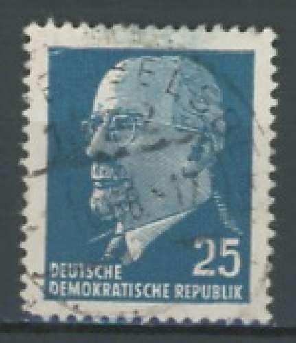 R. D. A. oblitéré N° 564A