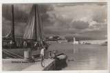 carte-photo 06 Antibes : voiliers , enfants,  phare 