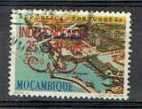 PORTUGAL MOZAMBIQUE 1963 - PA YT 26 OBLITÉRÉ SURCHARGÉ INDÉPENDANCE.