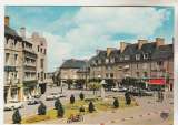 cpm 50  ( St ) Saint-Hilaire-du-Harcouet La Place Nationale ( automobiles :..)