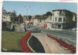 cpsm 35 Dinard Rue de la Plage ( automobiles )