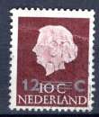 miniature PAYS BAS 1956  LA REINE JULIANA 12 CT SUR 10 CT CT BRUN-ROUGE OBLITERE  