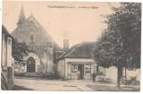 cpa 37 Villedosmain la place et l'Eglise  (commerce )