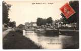 cpa 35 Redon  La Digue - La Péniche Charlemagne de Nantes