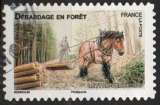 2013 - Adhésif YT N° 824 - Cheval - Débardage en forêt - Cachet rond
